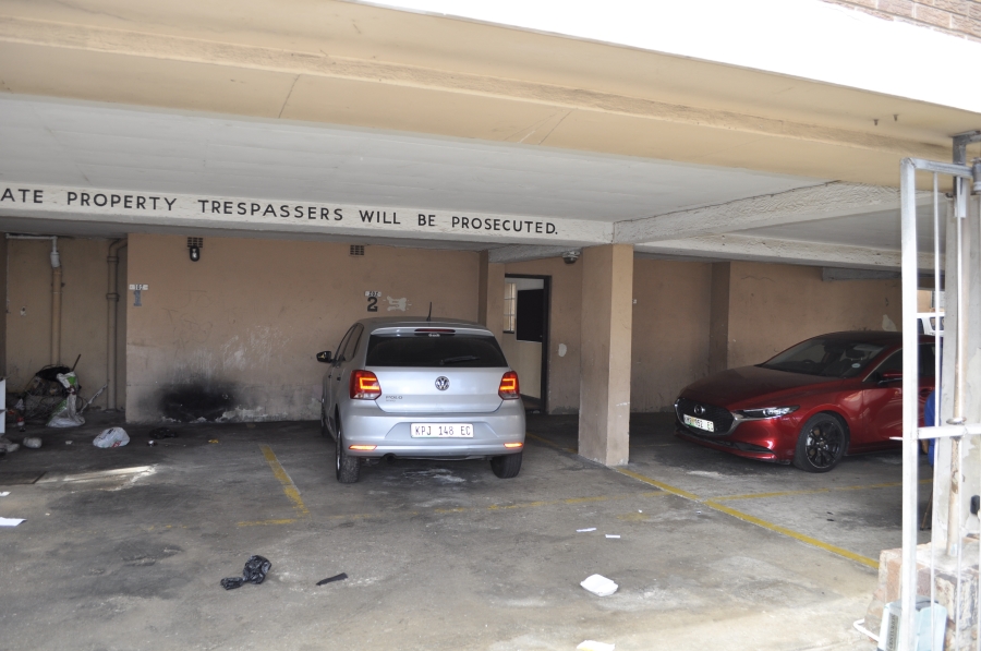 1 Bedroom Property for Sale in Port Elizabeth Central Eastern Cape